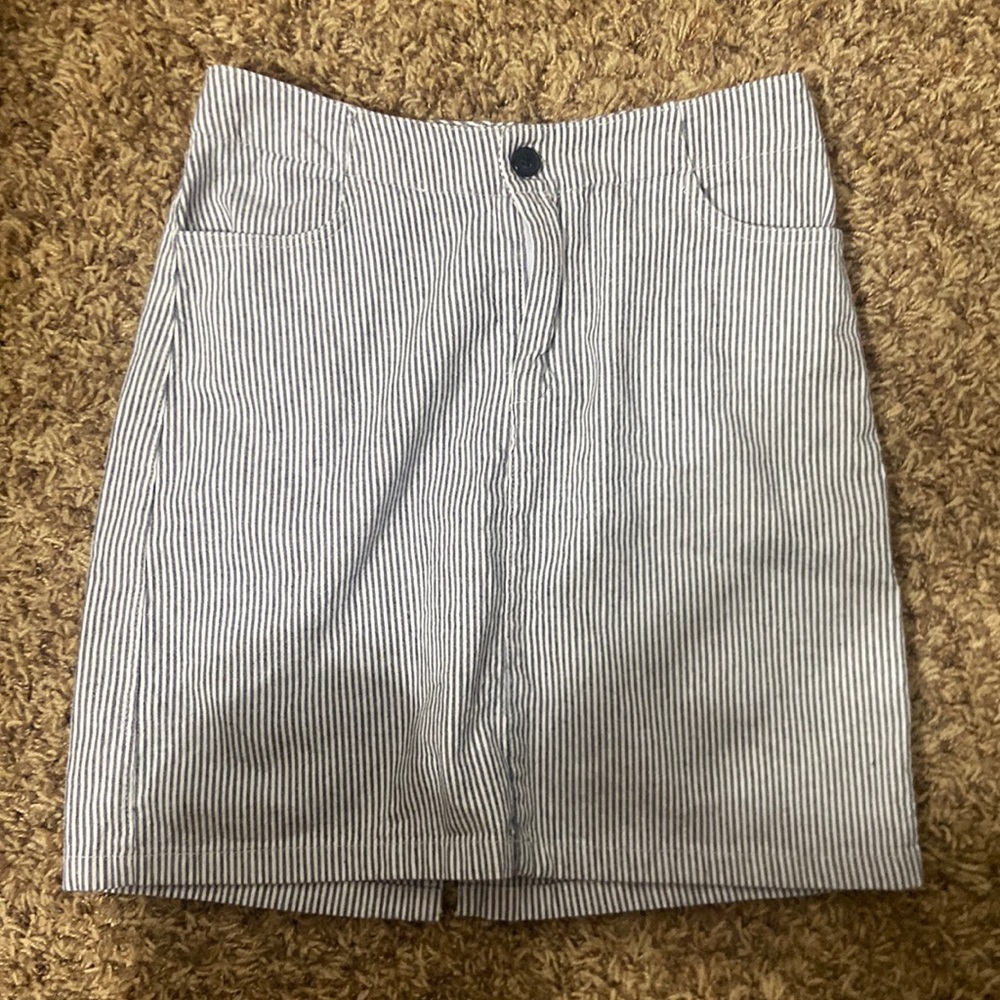 Brandy Melville skirt